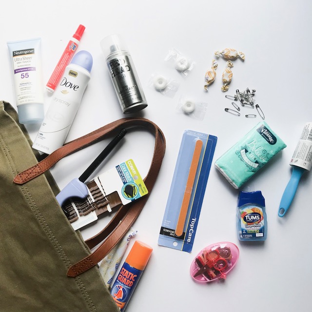 Wedding Planner
Wedding Emergency Kit
Canvas Weddings
Hudson Valley Wedding Planner